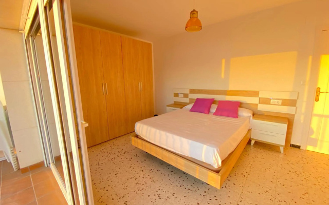 Agi Avenida Apartments