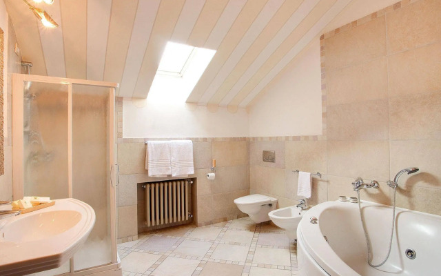 Poggio Radicati - Hotel