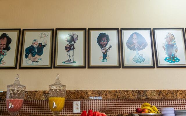 Kalamari Beach Hotel