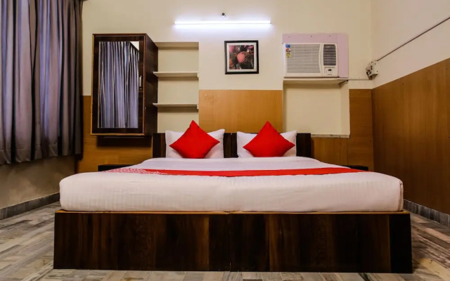 Sahdev Guest House By OYO Rooms