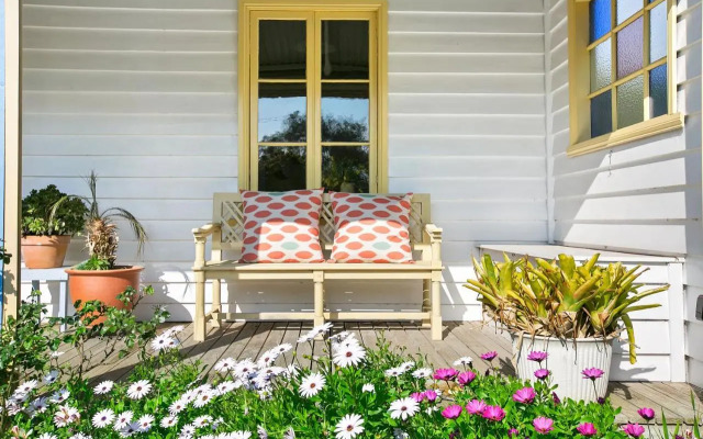 Paws Up Cottage
