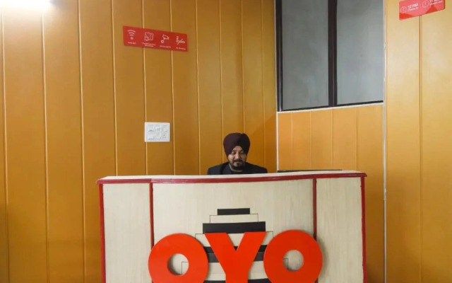 Hotel New Delhi by OYO Rooms