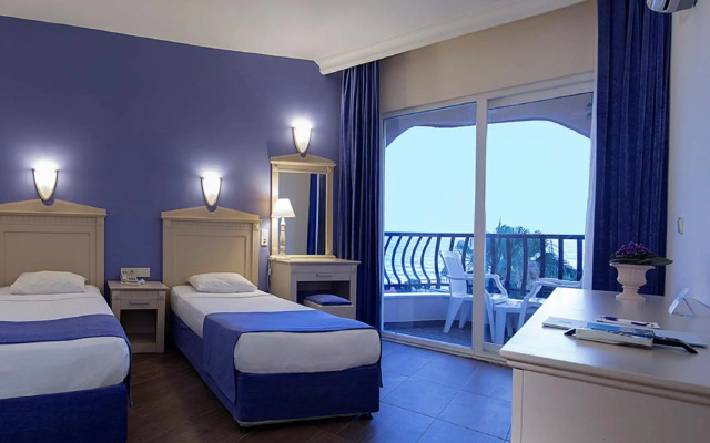 Club Turtas Beach Hotel - All Inclusive