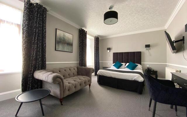 New Inn Hotel