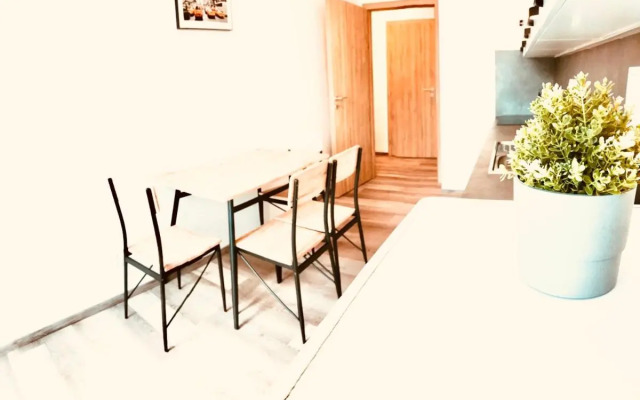 ZAROHEM 2 bedrooms APARTMENT in center with balcony