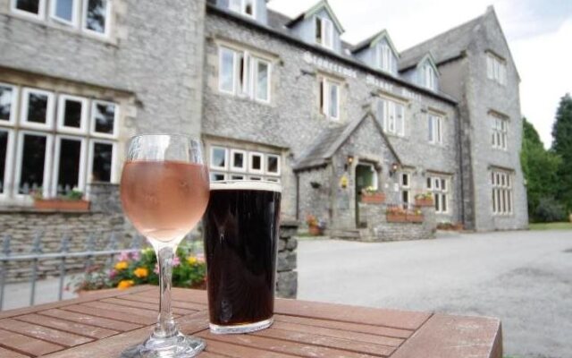 Stonecross Manor