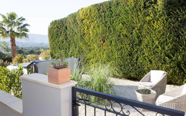 Villa Stephanie Guest House