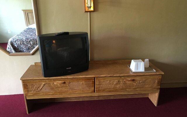 Clearwater Inn