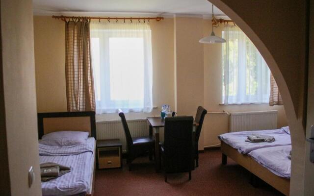 Pensjonat 4 Pory roku