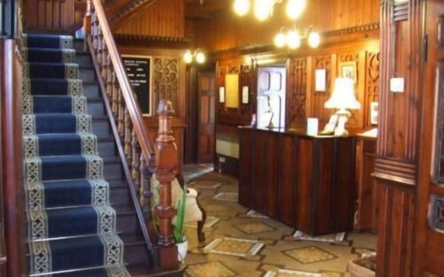 Tyr Graig Castle