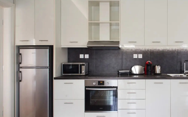 65m² homm Hype Koukaki Flat - A