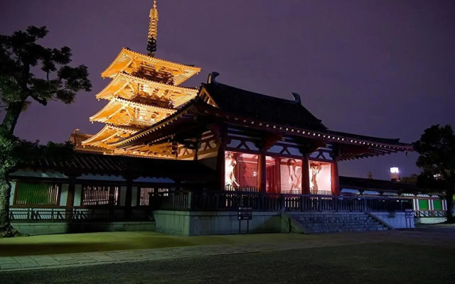 Tennoji Crystal Hotel