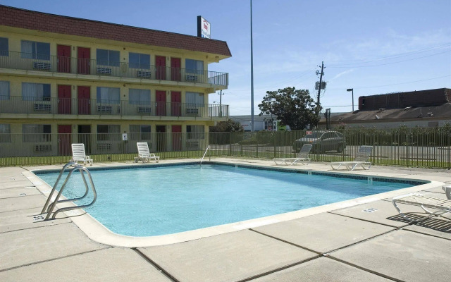OYO Hotel Houston Southwest I-69