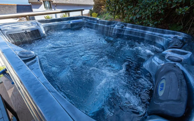 Cary Arms & Spa
