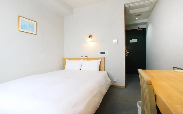 Island Hotel