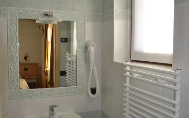 Albergo 2000