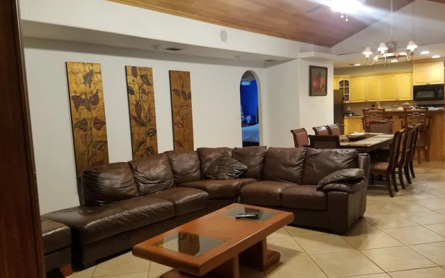 Beautiful Vacation Home CBC FARMS
