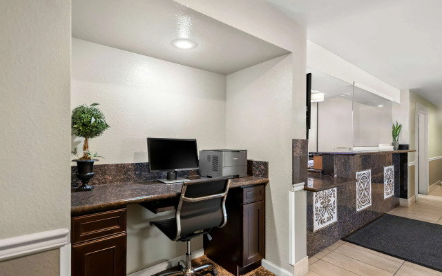 Best Western Executive Inn
