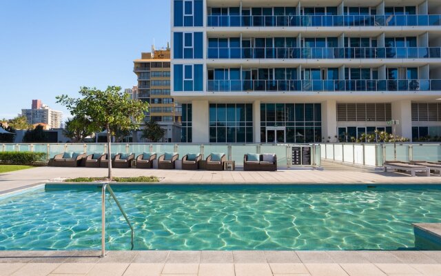 H Residences by Holiday Holiday