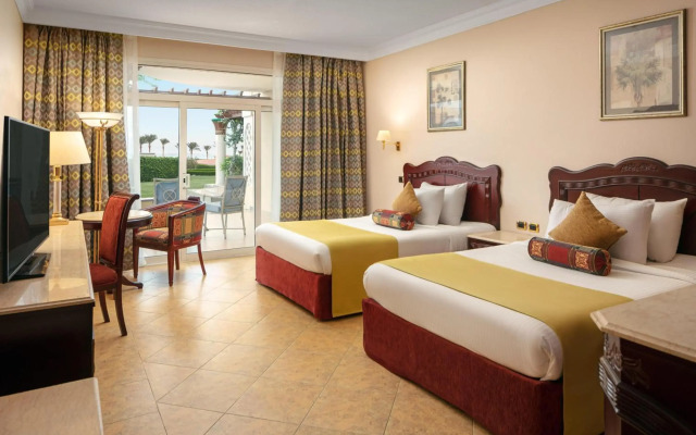 Palm Royale Resort - Soma Bay