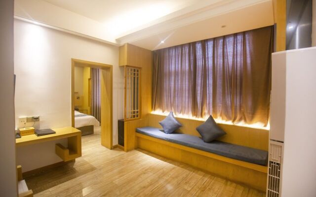 Zhangjiajie Heyday Hotel