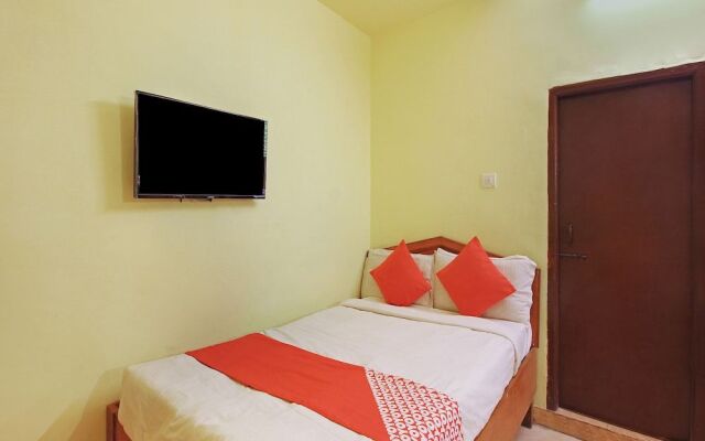 OYO 22250 Prince Residency