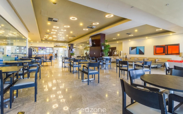 Estúdio Vista Mar cond. c/ acad. em Recife BCI1603