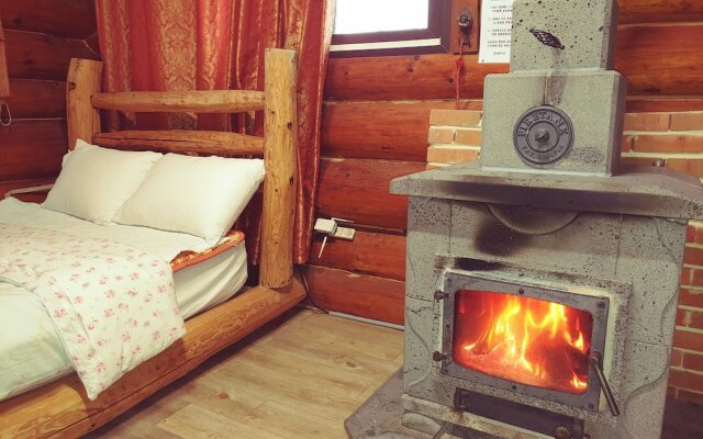 Jeju Nandere Log Pension