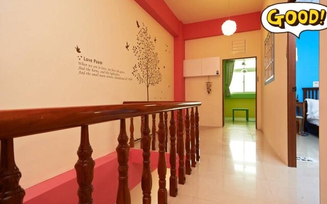 Hualien Train Station Backpackers Hostel
