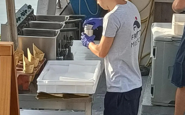 House of Fly with Sea View, Front the Beach