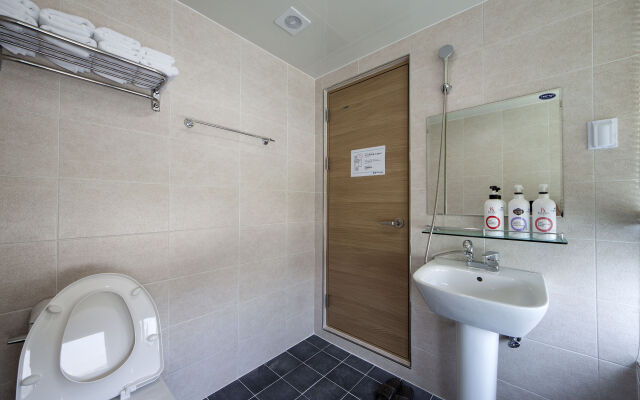K-Guesthouse Premium Nampo 1