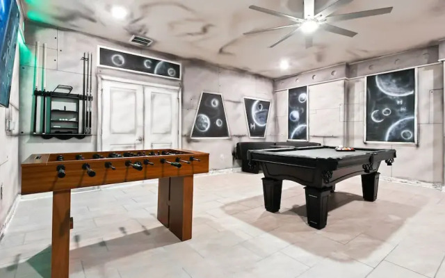 Storey Lake Pool Villa 2864