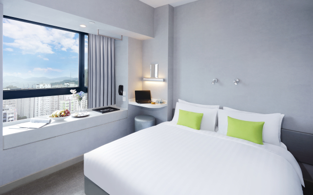 Hotel Ease Mong Kok