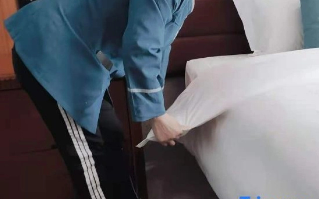 Kaifeng Yantong International Hotel (Drum Tower Square Jinming Square)