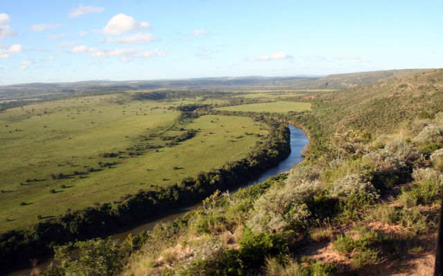 Leeuwenbosch Country House - Amakhala Game Reserve