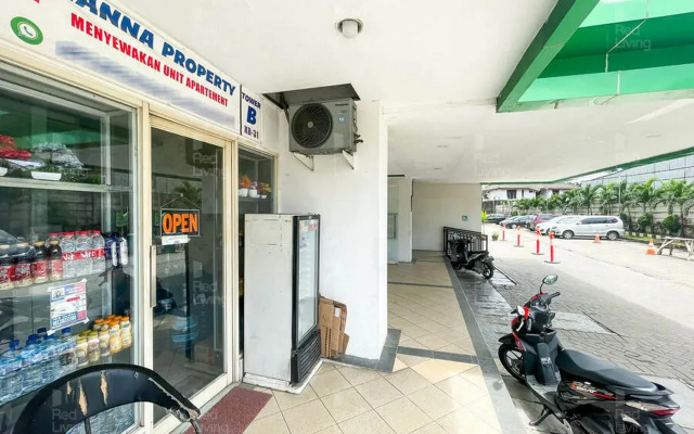 RedLiving Apartemen Green Lake View Ciputat - Pelangi Rooms 3 Tower E – Meal – South Tangerang
