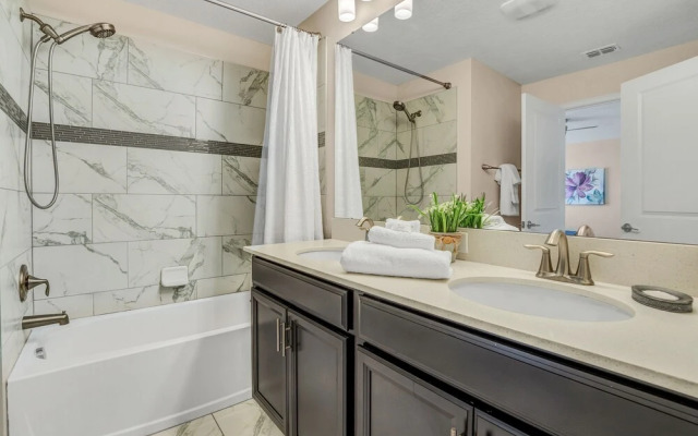 Windermere Villa Storey Lake 4