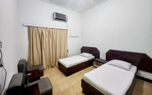 RedDoorz Syariah Near Pelabuhan Sri Bintan Pura Tanjungpinang