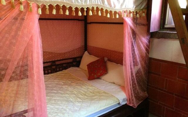 Love nostalgia No. 37 B&B