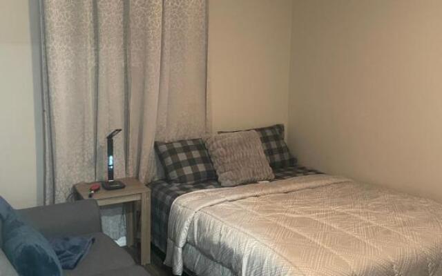 Stunning & cozy freshly renovated 2 bedroom basement unit