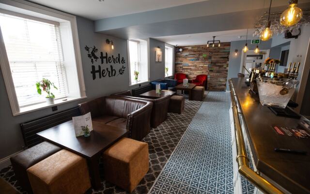 Hardwick Arms Hotel