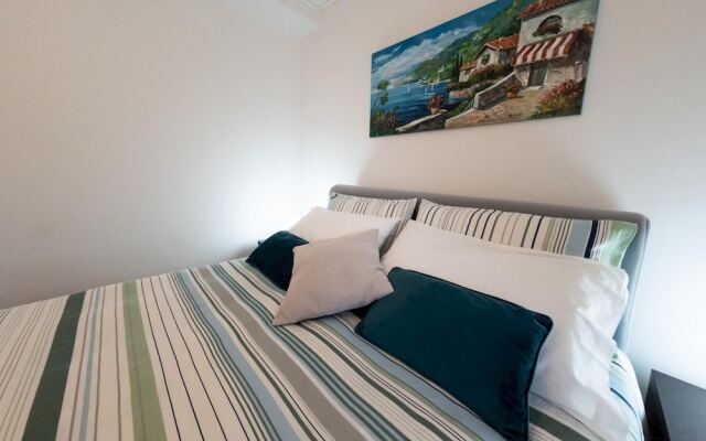 Co-a391-caal49a1 - Family Nest on Lake Como