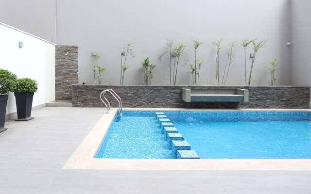 Disfruta de un Lindo Espacio con Balcón y Piscina