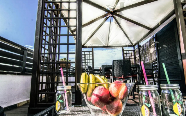 Unique Cozy Scenic Penthouse