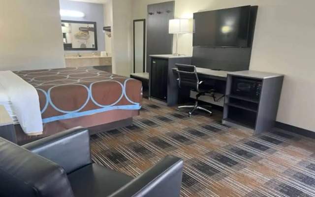 Super 8 Motel Covington