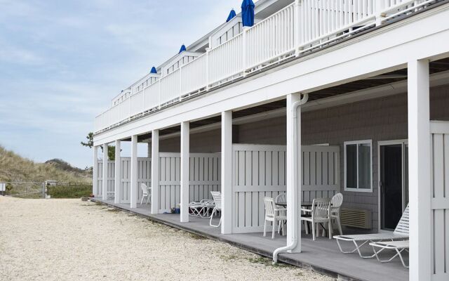 Sea Crest Resort