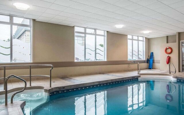 Quality Suites Drummondville