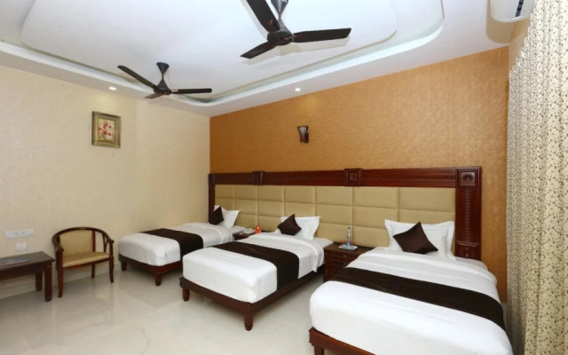 RB Grand Residency by OYO Rooms