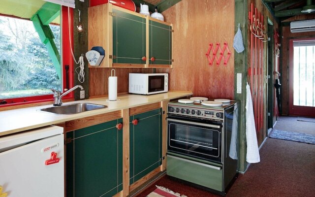 Pleasant Holiday Home in Hals near Sea