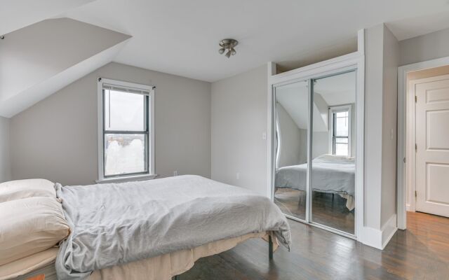 Pet-friendly Malden Apartment: 7 Mi to Boston!